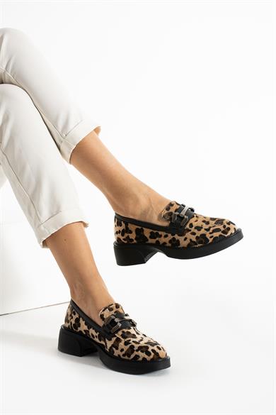 Kadın Leopar Aksesuar Detaylı Loafer