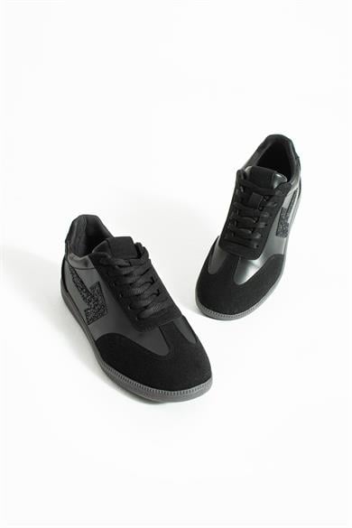 Kadın Sneaker Bağcıklı Ok Detaylı Spor Ayakkabı Orix - Siyah