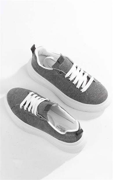 Kadın Gri Sade ve Zarif Günlük Sneaker
