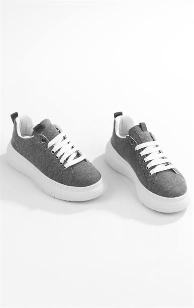 Kadın Gri Sade ve Zarif Günlük Sneaker