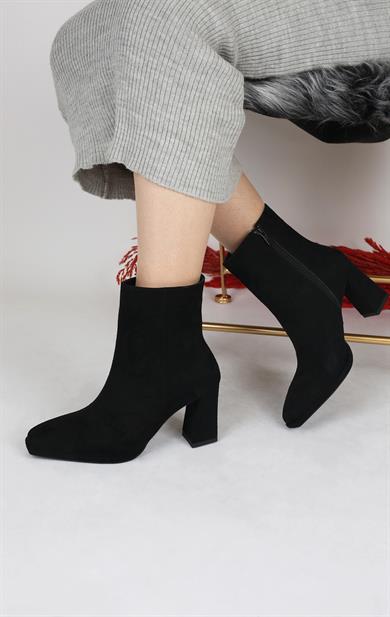 Kadın Siyah Süet Klasik Topuklu Bot