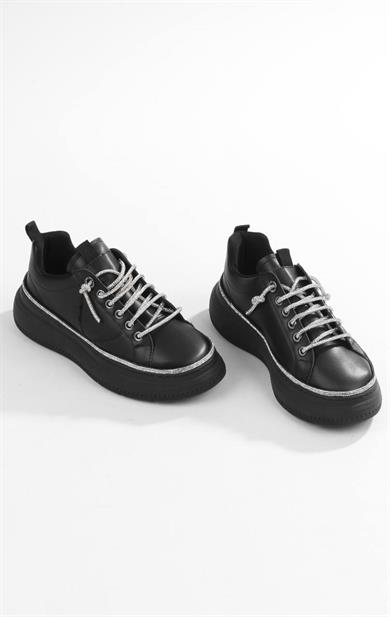 Kadın Siyah Taşlı ve Şık Tasarım Günlük Sneaker
