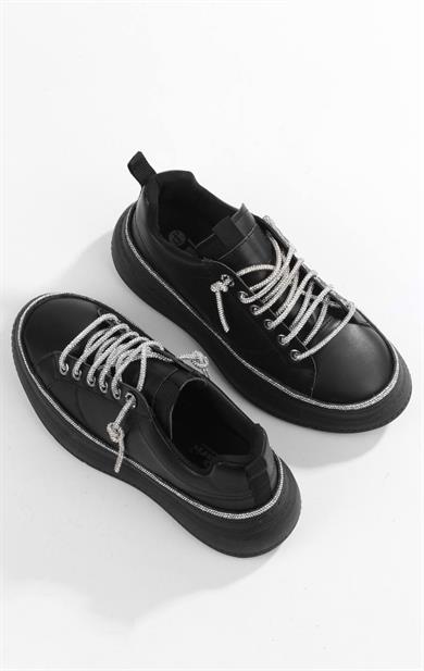 Kadın Siyah Taşlı ve Şık Tasarım Günlük Sneaker