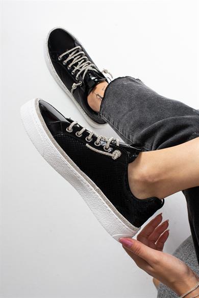 Kadın Siyah Yılan Desenli Günlük Sneaker