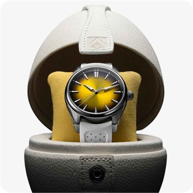 H. Moser & Cie Pioneer Pioneer Centre Seconds Sunny-Side Up