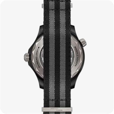 Omega Seamaster  Diver 300M