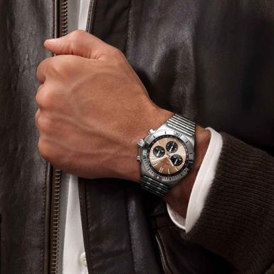 Breitling Chronomat B01 42