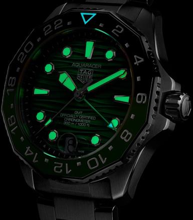 TAG Heuer Aquaracer Professional 300 GMT