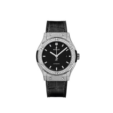 Hublot Classic Fusion Titanyum Pavé