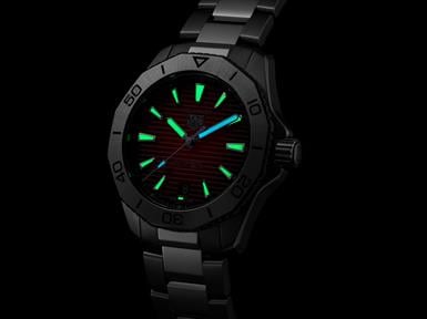 TAG Heuer Aquaracer TAG Heuer Aquaracer Professional 200 Date