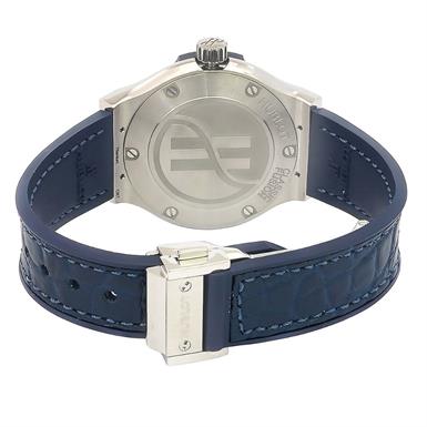 Hublot Classic Fusion Titanyum Blue Diamonds