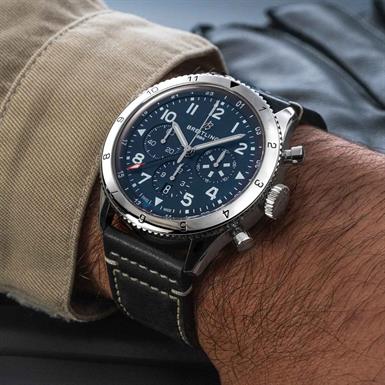 Breitling Classic AVI Super B04 Chronograph GMT 46 Tribute to Vought F4U Corsair