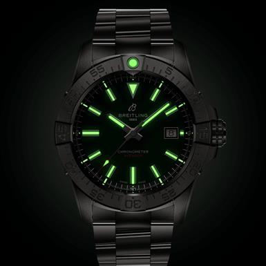 Breitling AVENGER AVENGER AUTOMATIC 42