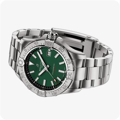 Breitling AVENGER AVENGER AUTOMATIC 42