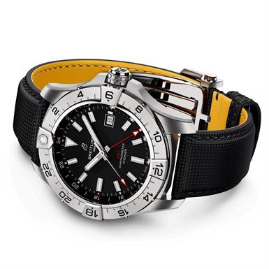 Breitling AVENGER AVENGER AUTOMATIC GMT 44