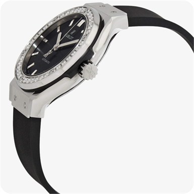 Hublot Classic Fusion Titanium Diamonds