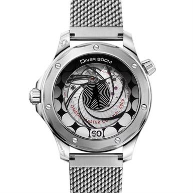 Omega Seamaster SeamasterDiver 300M (James Bond 60th anniversary)