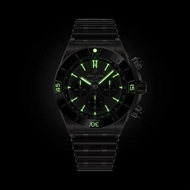 Breitling SUPER CHRONOMAT B01 44