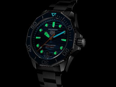 TAG Heuer Aquaracer TAG Heuer Aquaracer Professional 300 Date