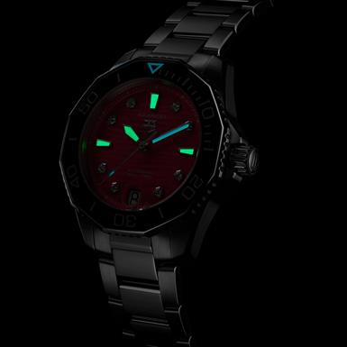 TAG Heuer Aquaracer TAG Heuer Aquaracer Professional 300 Date