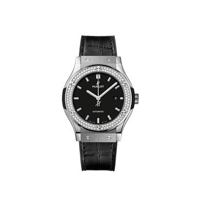 Hublot Classic Fusion Titanyum Diamonds