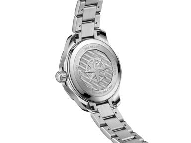 TAG Heuer Aquaracer Professional 200 Solargraph