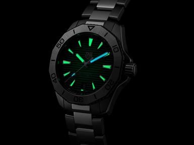 TAG Heuer Aquaracer TAG Heuer Aquaracer Professional 200 Date