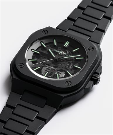 Bell & Ross Urban BR-05 Skeleton Black Lum Ceramic