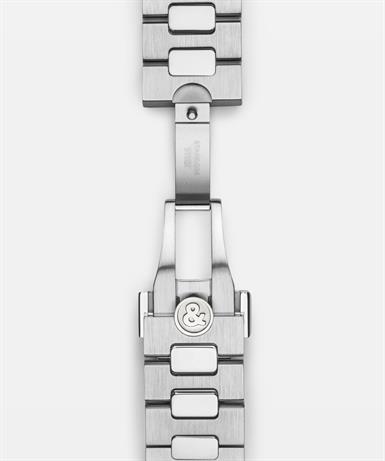 Bell & Ross Urban BR 05 GMT SKY BLUE