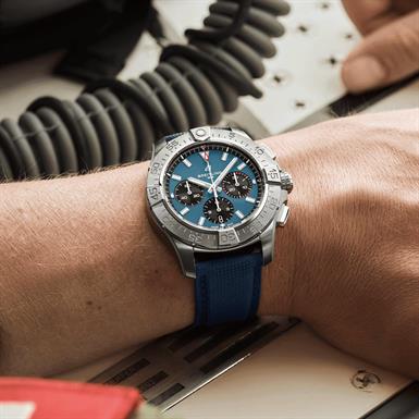 Breitling AVENGER AVENGER B01 CHRONOGRAPH 44
