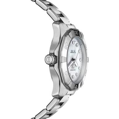 TAG Heuer Aquaracer TAG Heuer Aquaracer Professional 200 Solargraph