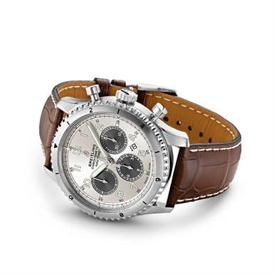 Breitling NAVITIMER AVIATOR 8 B01 CHRONOGRAPH 43
