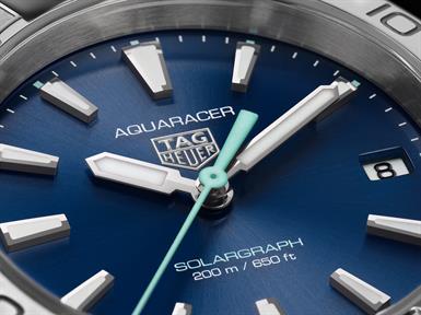 TAG Heuer Aquaracer Professional 200 Solargraph