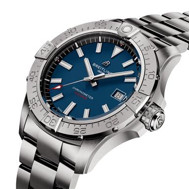 Breitling AVENGER AVENGER AUTOMATIC 42