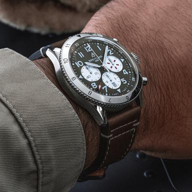 Breitling CLASSIC AVI SUPER B04 CHRONOGRAPH GMT 46 CURTISS WARHAWK