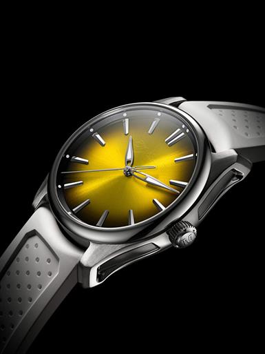 H. Moser & Cie Pioneer Pioneer Centre Seconds Sunny-Side Up