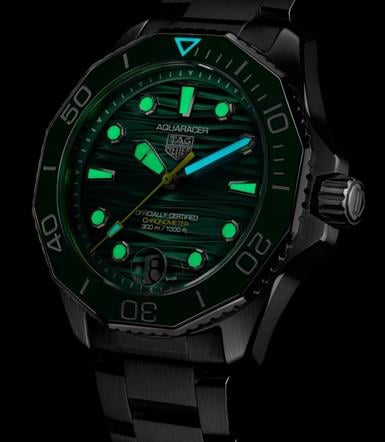 TAG Heuer Aquaracer TAG Heuer Aquaracer Professional 300 Date