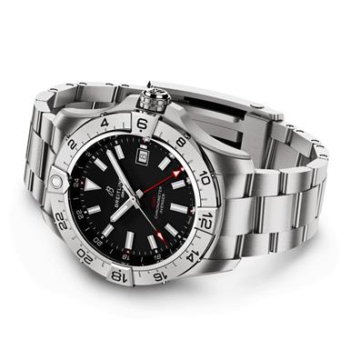 Breitling AVENGER AVENGER AUTOMATIC GMT 44