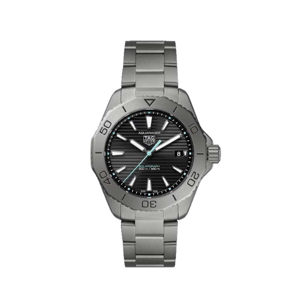 TAG Heuer Aquaracer PROFESSIONAL 200 SOLARGRAPH