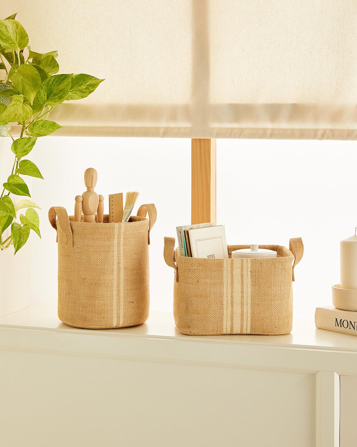 2li Çizgili Jüt Sepet Set 1 Adet 20 x 20 / 1 Adet 24 x 17 x 14 cm