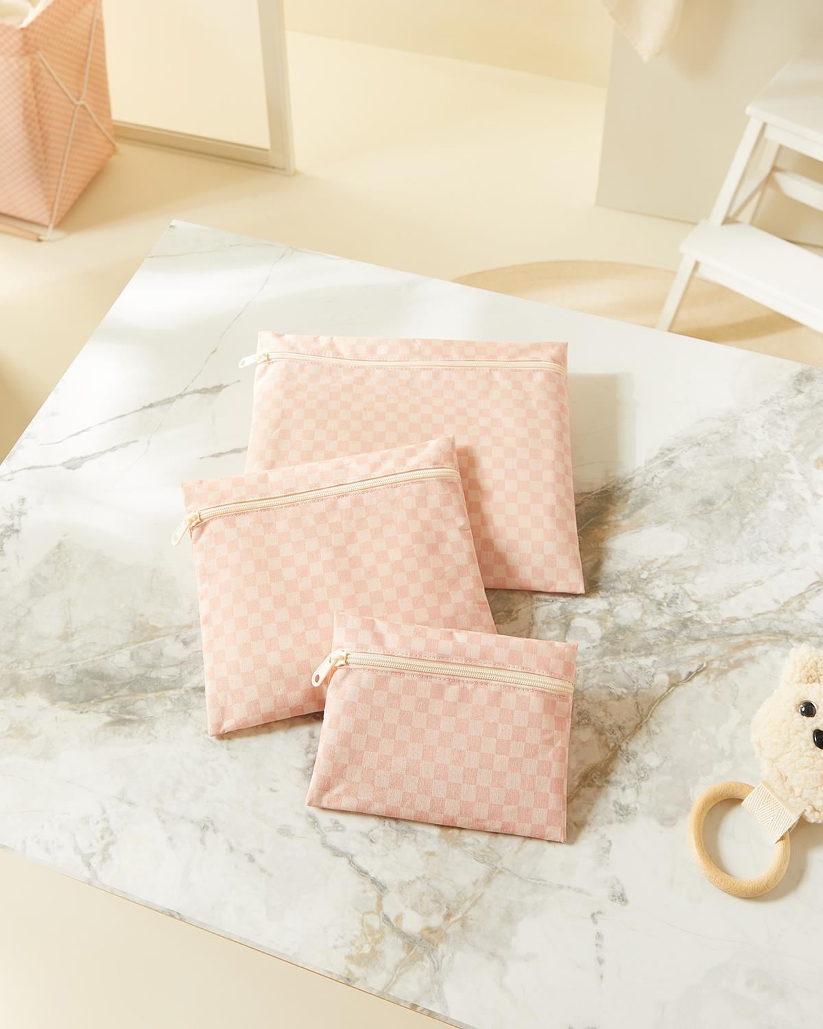 3lü Su Geçirmez Pvc Astarlı Pembe Dama Desen Islak Kuru Çantası 20 x 13 / 24 x 20 / 30 x 24 cm