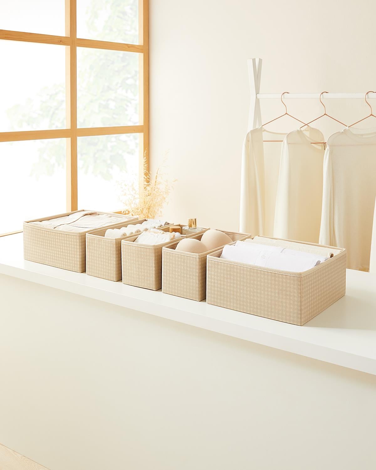 6lı Bej Pötikare Çekmece İçi Düzenleyici Kutu 2 Adet 28 x 28 x 13 / 2 Adet 28 x 14 x 13 / 2 Adet 14 x 14 x 13 cm