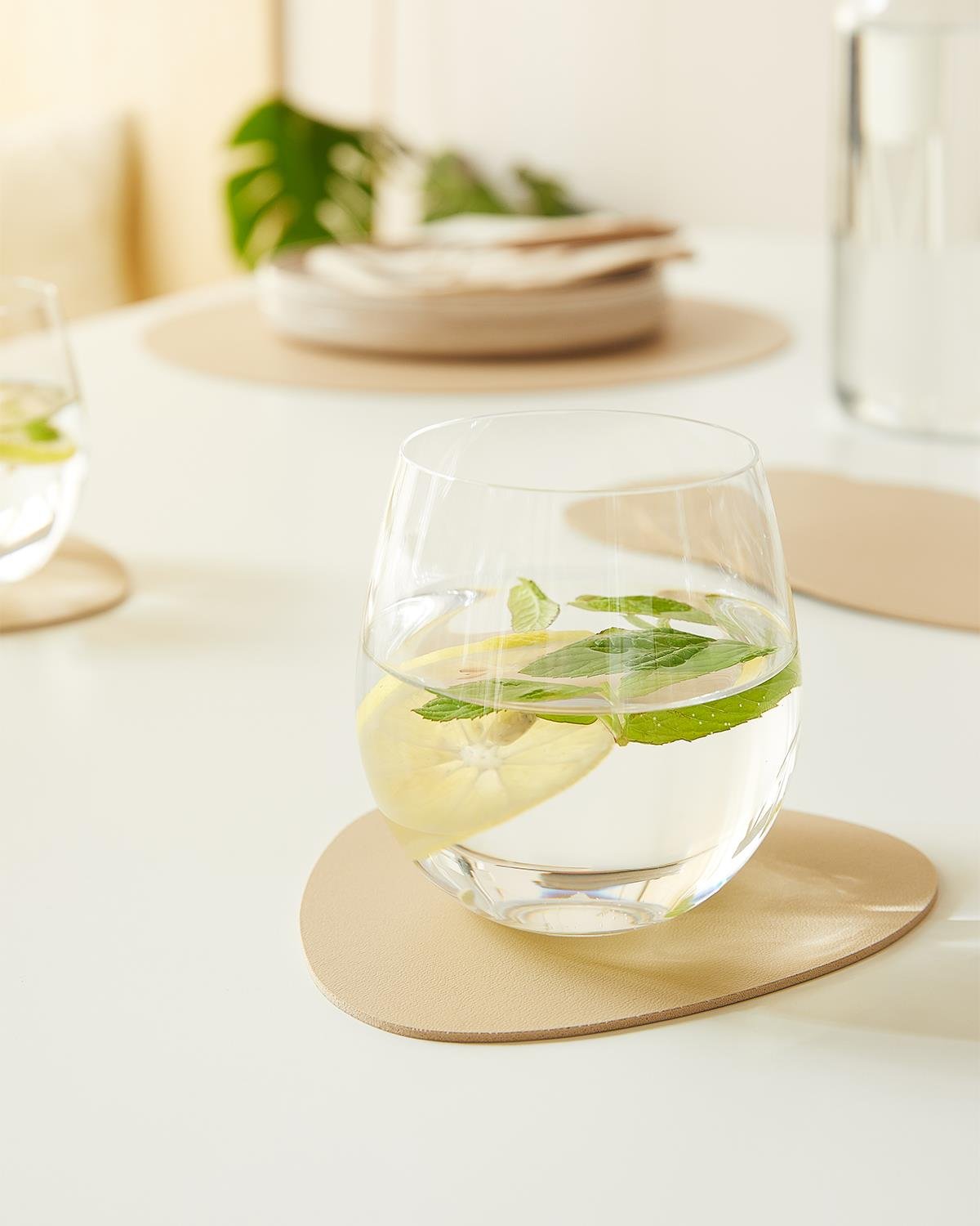 4lü Bej/Taş Renk Suni Deri Bardak Altlığı 13 x 11.5 cm