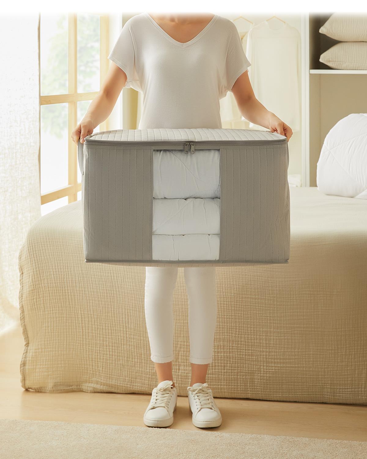 Büyük Boy Pvc Pencereli Gri Renk Kapitone Hurç 60 x 43 x 35 cm