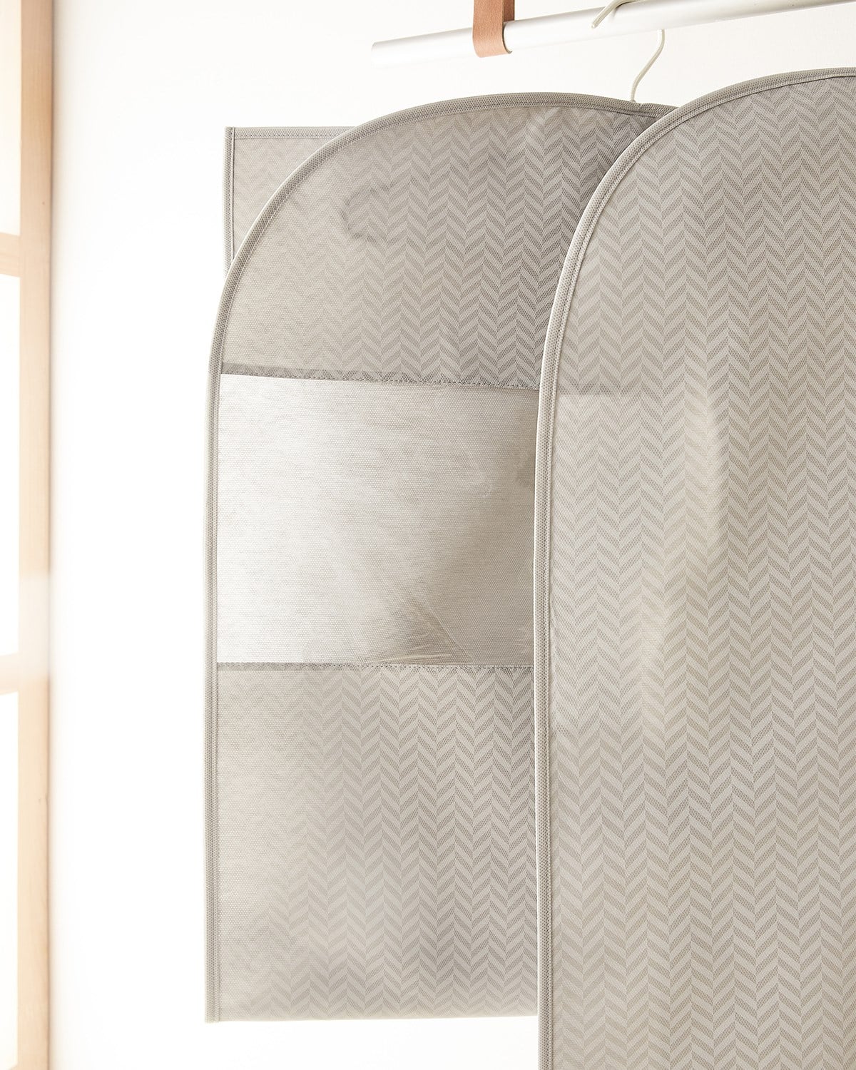 Gri Balıksırtı Elbise Kılıfı 60 x 135 cm