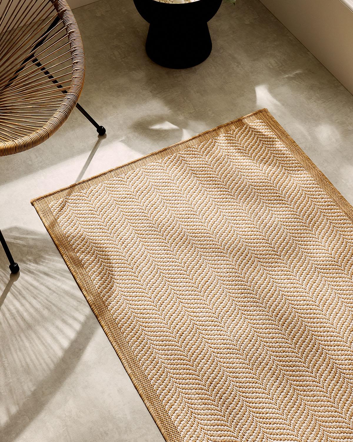 Leke Tutmaz İç Dış Mekan Bej Renk Balıksırtı Halı Kilim 80 x 150 cm