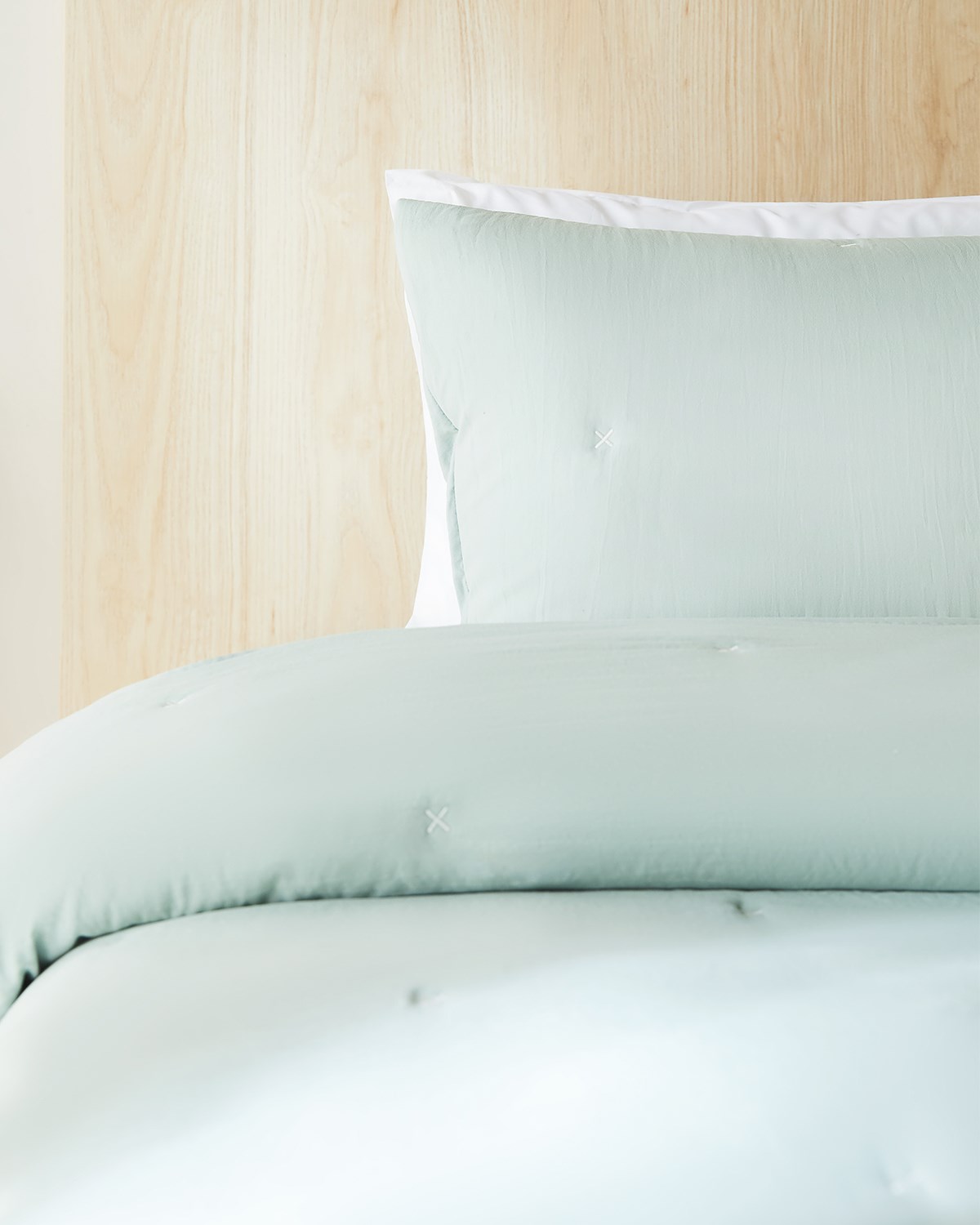 Nakışlı Mint Tek Kişilik Yatak Örtüsü Seti 1 Adet 180 x 230 / 1 Adet 50 x 70 cm