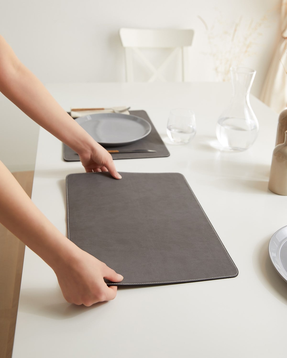 2li Gri Renk Deri Amerikan Servis 40 x 30 cm