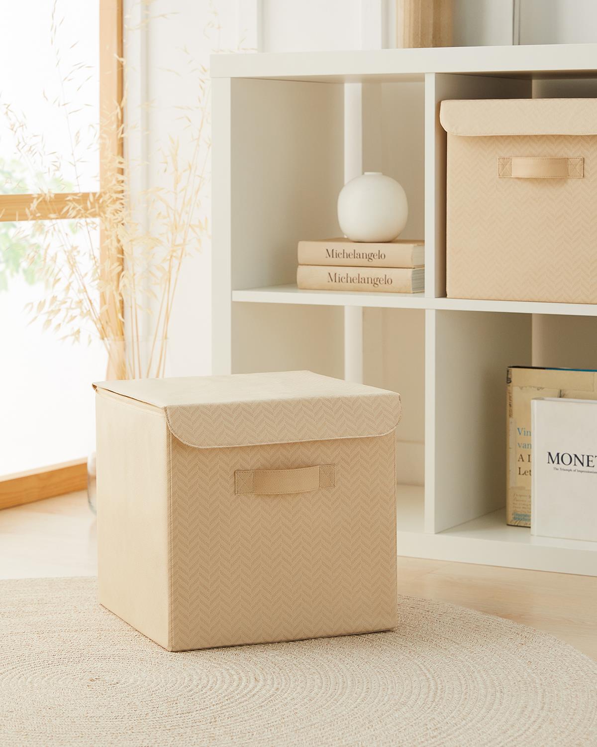 Bej Balıksırtı Kapaklı Kutu 30 x 30 x 30 cm