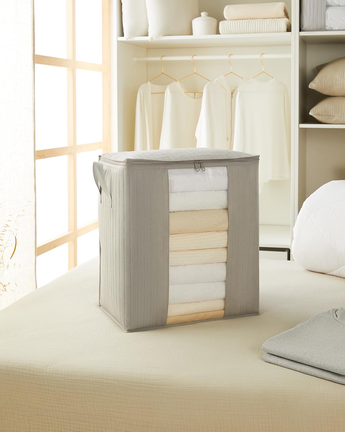 Pvc Pencereli Gri Renk Kapitone Hurç 45 x 30 x 50 cm